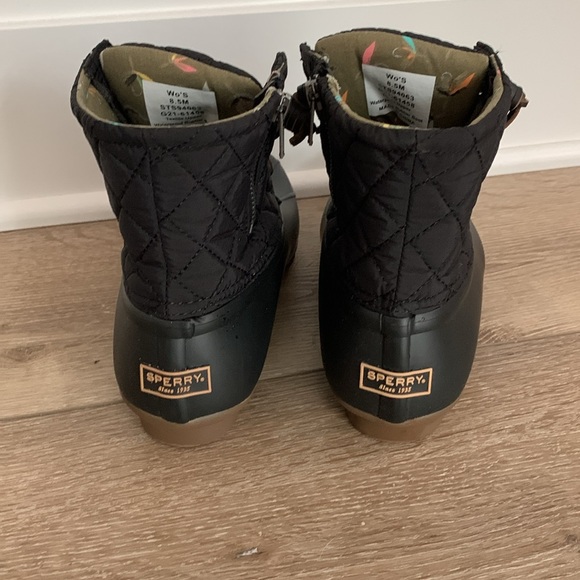 Sperry Boots - Picture 2 of 6